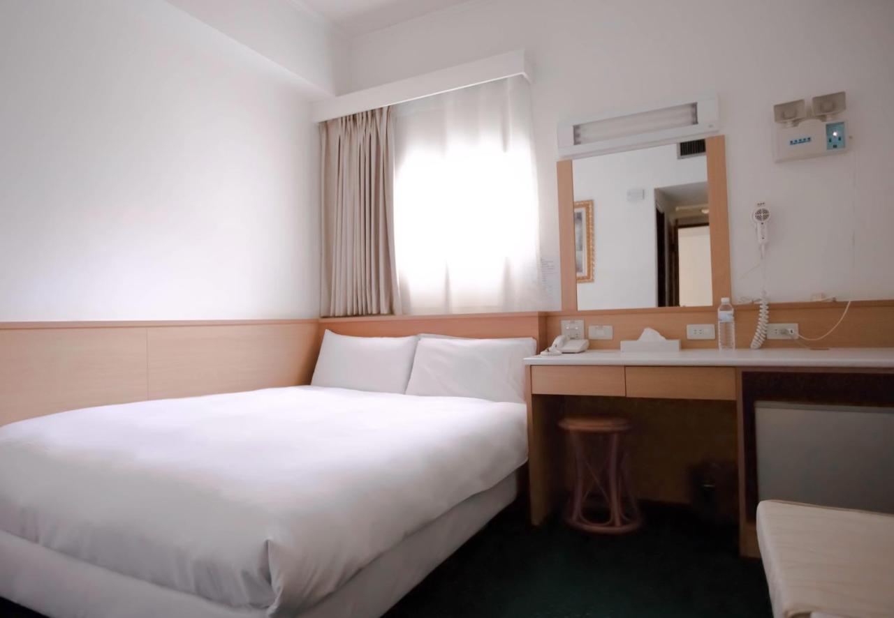 Tien Chin Hotel Тайбей Екстер'єр фото